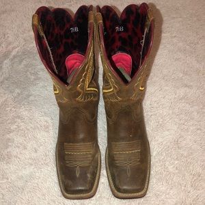 Ariat Cowgirl Boots